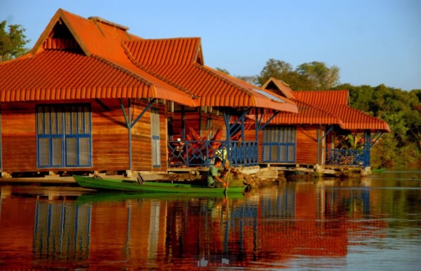 Pousada Uakari Lodge