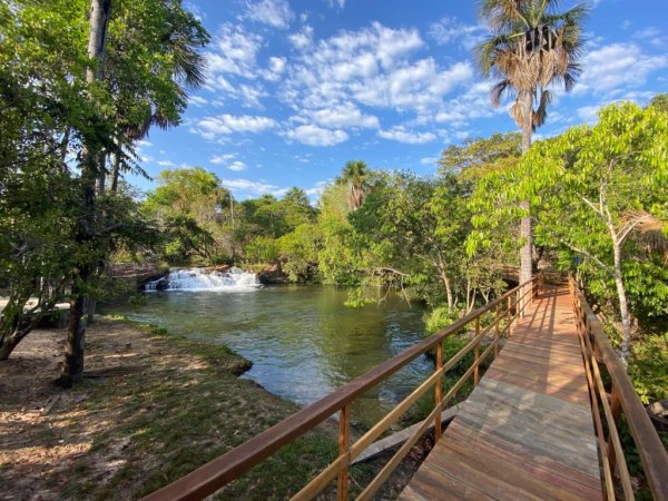 Logomarca de RANCHO PONTE DE PEDRA