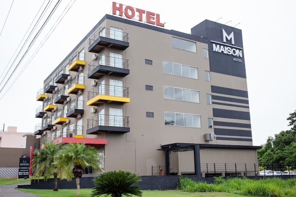 Maison Hotel
