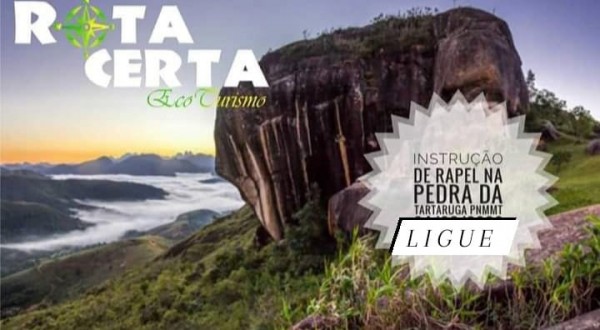 Instrução de rapel na Pedra da Tartaruga