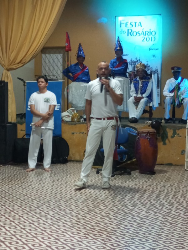 Ginga do Sertão – Capoeira com o Professor Lobinho e seus Jovens